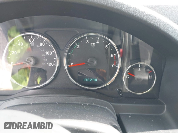 2012 Jeep Liberty Sport Latitude z VIN 1C4PJLAK7CW146409, wystawiony jako IAAI lot #41717779 z przebiegiem 136 290 mil mil oraz . Historia ofert i sprzedaży dostępna na DreamBid. Obrazek 7.