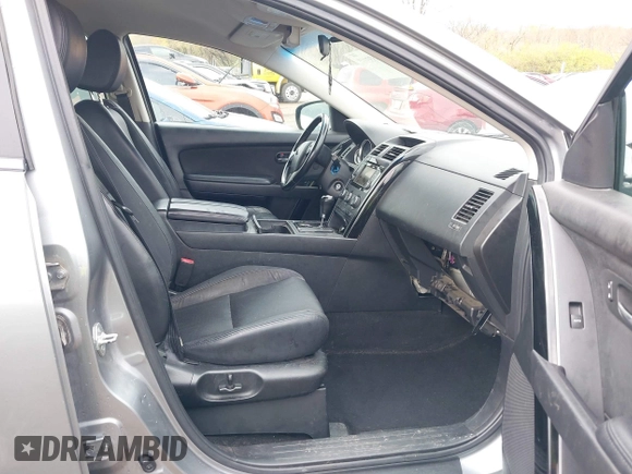 2014 Mazda CX-9 Touring with VIN JM3TB3CA8E0437272, listed as a IAAI auction lot 40833160 with 153,267 mi miles. Bid and sale history available at carsss.com. Image 5.