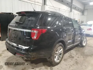 2018 Ford Explorer XLT z VIN 1FM5K8D82JGC53548, wystawiony jako Copart lot #45889385 z przebiegiem 51 321 mil mil oraz Szkoda całkowita • Salvage title. Historia ofert i sprzedaży dostępna na DreamBid. Obrazek 3.