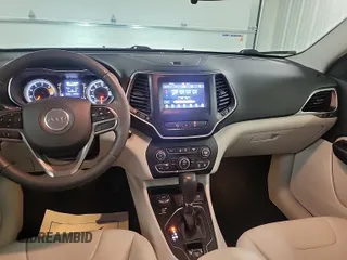 2021 Jeep Cherokee Altitude with VIN 1C4PJMLB9MD211826, listed as a IAAI auction lot 42666661 with 47,838 mi miles and . Bid and sale history available at DreamBid. Image 3.