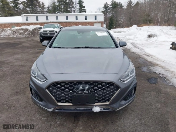 2018 Hyundai Sonata SEL with VIN 5NPE34AF5JH696060, listed as a IAAI auction lot 41638547 with NaN miles. Bid and sale history available at carsss.com. Image 12.