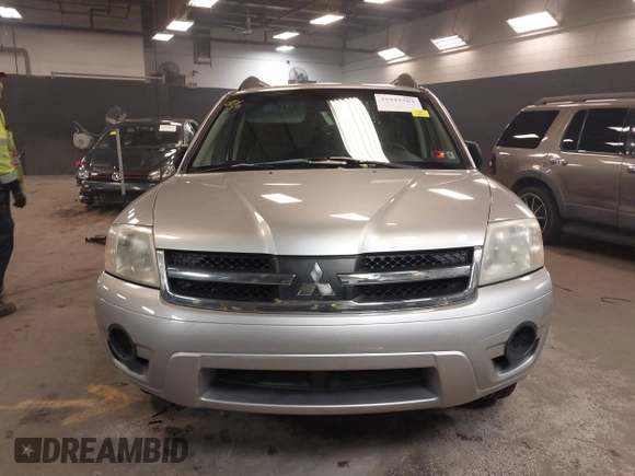 2008 Mitsubishi Endeavor LS z VIN 4A4MN21S48E043584, wystawiony jako IAAI lot #41942783 z przebiegiem 185 338 mil mil oraz . Historia ofert i sprzedaży dostępna na DreamBid. Obrazek 12.