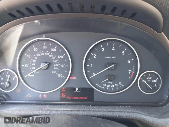 2013 BMW X3 xDrive28i with VIN 5UXWX9C53D0A31087, listed as a IAAI auction lot 41850886 with 142,156 mi miles. Bid and sale history available at carsss.com. Image 7.