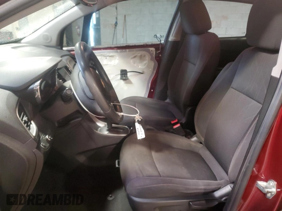 2017 Chevrolet Trax LT with VIN 3GNCJPSB9HL193319, listed as a Copart auction lot 87454284 with 67,392 mi miles and Salvage Title. Bid and sale history available at carsss.com. Image 7.