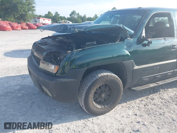 2003 Chevrolet Avalanche with VIN 3GNEC13T93G102820, listed as a IAAI auction lot 42610115 with Not provided miles and . Bid and sale history available at DreamBid. Image 6.