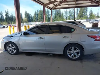2014 Nissan Altima S with VIN 1N4AL3AP3EC187013, listed as a IAAI auction lot 42066971 with 96,567 mi miles and . Bid and sale history available at carsss.com. Image 14.