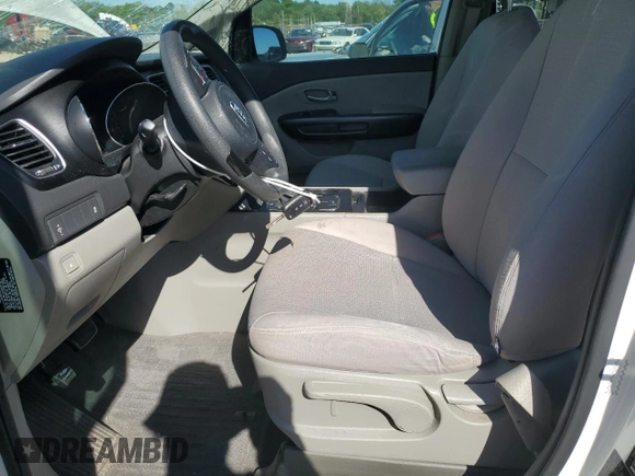 2016 Kia Sedona L with VIN KNDMA5C16G6208049, listed as a Copart auction lot 53080635 with 92,374 mi miles and Salvage Title. Bid and sale history available at carsss.com. Image 7.