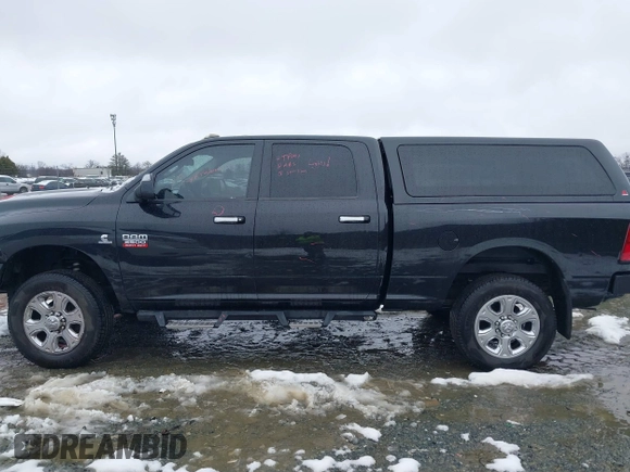 2010 Dodge Ram 2500 ST with VIN 3D7UT2CL5AG147072, listed as a IAAI auction lot 41552993 with 205,763 mi miles. Bid and sale history available at carsss.com. Image 14.