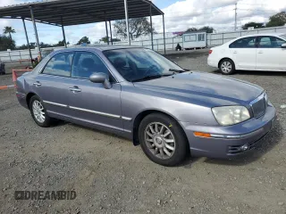 2005 Hyundai XG with VIN KMHFU45E05A402284, listed as a Copart auction lot 44553285 with 154,094 mi miles and Salvage Title. Bid and sale history available at carsss.com. Image 4.