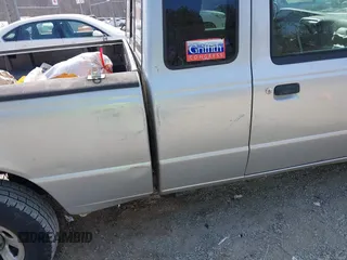 2005 Ford Ranger XL with VIN 1FTZR15E45PA56514, listed as a IAAI auction lot 41794514 with 201,913 mi miles. Bid and sale history available at carsss.com. Image 20.