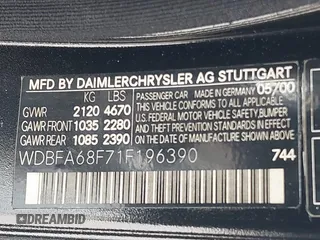 2001 Mercedes-Benz SL-Class with VIN WDBFA68F71F196390, listed as a IAAI auction lot 42128119 with 65,010 mi miles. Bid and sale history available at carsss.com. Image 9.