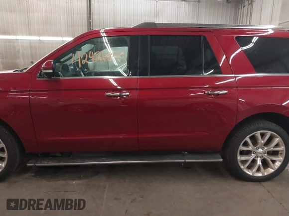 2018 Ford Expedition Max Limited z VIN 1FMJK2AT7JEA59470, wystawiony jako IAAI lot #42426840 z przebiegiem 109 778 mil mil oraz . Historia ofert i sprzedaży dostępna na DreamBid. Obrazek 15.