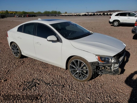2017 Volvo S60 Dynamic с VIN YV126MFL7H2433096, выставлен на аукционе Copart как лот 54160865 с пробегом 89 212 миль миль и Списание • Salvage title. История ставок и продаж доступна на DreamBid. Изображение 4.