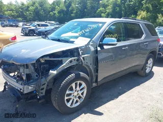 2019 Chevrolet Traverse LT Cloth with VIN 1GNEVGKW5KJ154242, listed as a IAAI auction lot 39713013 with 60,444 mi miles. Bid and sale history available at carsss.com. Image 19.