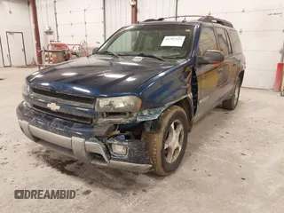 2004 Chevrolet TrailBlazer EXT LT with VIN 1GNET16P046158436, listed as a IAAI auction lot 41707323 with 163,328 mi miles. Bid and sale history available at carsss.com. Image 6.