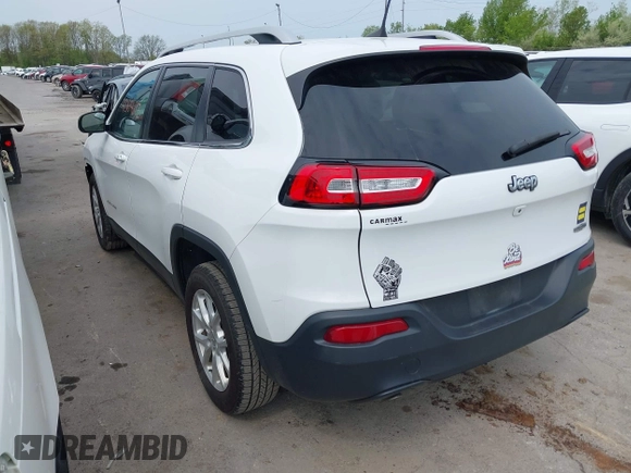 2017 Jeep Cherokee Latitude z VIN 1C4PJLCB4HD218750, wystawiony jako IAAI lot #42104697 z przebiegiem 153 708 mil mil oraz . Historia ofert i sprzedaży dostępna na DreamBid. Obrazek 3.