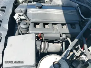 2005 BMW Z4 2.5i with VIN 4USBT33525LS56598, listed as a IAAI auction lot 42620829 with 111,999 mi miles and . Bid and sale history available at DreamBid. Image 12.