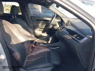 2018 BMW X2 xDrive28i with VIN WBXYJ5C33JEF82446, listed as a IAAI auction lot 41260076 with 50,278 mi miles. Bid and sale history available at carsss.com. Image 5.