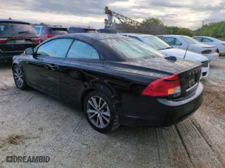 2012 Volvo C70 T5 with VIN YV1672MC4CJ130748, listed as a Copart auction lot 74681254 with 44,060 mi miles and Non Repairable. Bid and sale history available at carsss.com. Image 2.