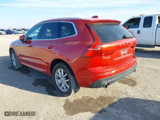 2020 Volvo XC60 Momentum with VIN YV4102RK5L1534448, listed as a IAAI auction lot 41290006 with 38,988 mi miles. Bid and sale history available at carsss.com. Image 3.