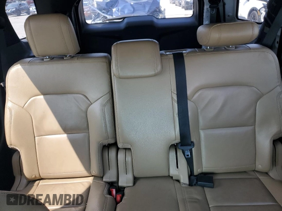 2017 Ford Explorer XLT z VIN 1FM5K7D88HGB49909, wystawiony jako Copart lot #59027255 z przebiegiem 133 536 mil mil oraz Szkoda całkowita • Salvage title. Historia ofert i sprzedaży dostępna na DreamBid. Obrazek 10.