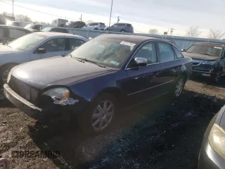 2005 Ford Five Hundred Limited with VIN 1FAFP251X5G152018, listed as a Copart auction lot 82747704 with 80,515 mi miles and Salvage Title. Bid and sale history available at carsss.com. Image 1.