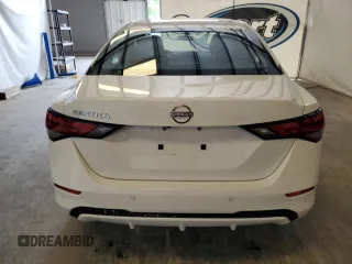 2025 Nissan Sentra S z VIN 3N1AB8BV4SY227080, wystawiony jako Copart lot #57001445 z przebiegiem 10 804 mil mil oraz Czysty tytuł • Clean title. Historia ofert i sprzedaży dostępna na DreamBid. Obrazek 6.