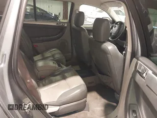 2007 Chrysler Pacifica Touring with VIN 2A8GM68X07R226846, listed as a IAAI auction lot 42058301 with 187,557 mi miles. Bid and sale history available at carsss.com. Image 8.