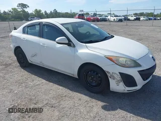 2010 Mazda 3 i Sport z VIN JM1BL1SF8A1344131, wystawiony jako IAAI lot #42077570 z przebiegiem 132 487 mil mil oraz . Historia ofert i sprzedaży dostępna na DreamBid. Obrazek 1.