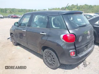 2014 FIAT 500L Pop z VIN ZFBCFAAHXEZ016833, wystawiony jako IAAI lot #42161735 z przebiegiem 137 580 mil mil oraz . Historia ofert i sprzedaży dostępna na DreamBid. Obrazek 3.