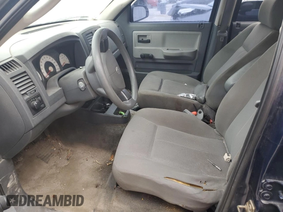 2006 Dodge Dakota ST with VIN 1D7HW28N46S517804, listed as a Copart auction lot 83544284 with Not Provided miles and Salvage Title. Bid and sale history available at DreamBid. Image 7.