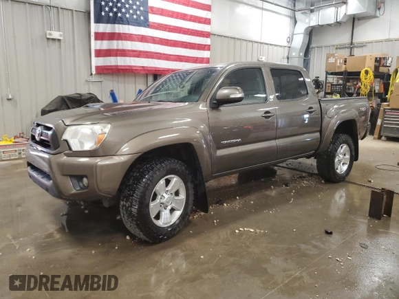 2013 Toyota Tacoma with VIN 3TMLU4EN1DM108966, listed as a Copart auction lot 60998825 with 171,583 mi miles and Clean title. Bid and sale history available at DreamBid. Image 1.