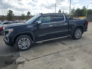 2021 GMC Sierra 1500 Denali z VIN 3GTU9FET1MG261670, wystawiony jako Copart lot #51645865 z przebiegiem 43 847 mil mil oraz Czysty tytuł • Clean title. Historia ofert i sprzedaży dostępna na DreamBid. Obrazek 1.