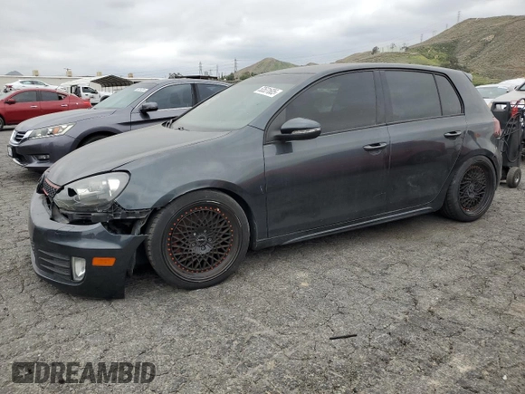 2013 Volkswagen GTI Autobahn с VIN WVWHD7AJ9DW116632, выставлен на аукционе Copart как лот 53531605 с пробегом 103 644 миль миль и Чистый • Clean title. История ставок и продаж доступна на DreamBid. Изображение 1.