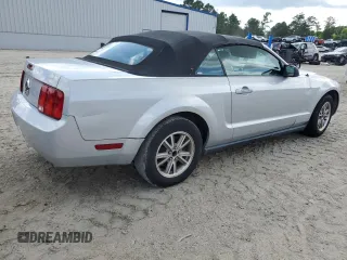 2005 Ford Mustang Deluxe с VIN 1ZVFT84N255187609, выставлен на аукционе Copart как лот 59868975 с пробегом Не указан миль и Чистый • Clean title. История ставок и продаж доступна на DreamBid. Изображение 3.