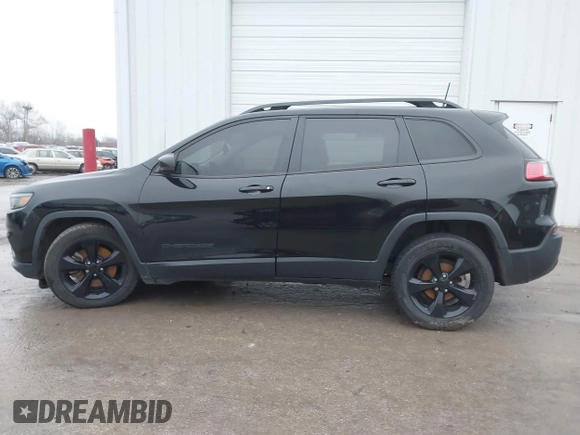 2019 Jeep Cherokee Latitude Plus z VIN 1C4PJLLB8KD396345, wystawiony jako IAAI lot #41201994 z przebiegiem 63 947 mil mil oraz . Historia ofert i sprzedaży dostępna na DreamBid. Obrazek 15.