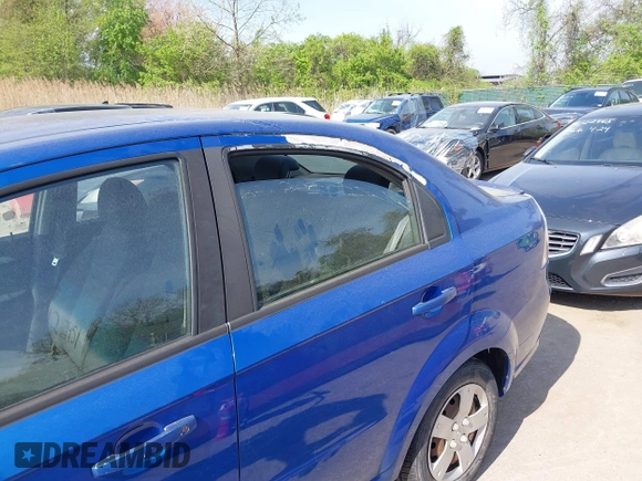2011 Chevrolet Aveo 1LT with VIN KL1TD5DE8BB137545, listed as a IAAI auction lot 42122451 with 188,034 mi miles and . Bid and sale history available at DreamBid. Image 6.