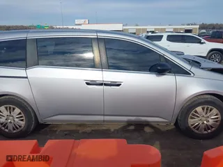 2015 Honda Odyssey LX with VIN 5FNRL5H27FB027143, listed as a IAAI auction lot 41239939 with 125,732 mi miles. Bid and sale history available at carsss.com. Image 12.