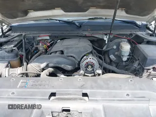 2007 Chevrolet Suburban LT with VIN 3GNFC16J77G136291, listed as a IAAI auction lot 41957476 with Not provided miles and . Bid and sale history available at DreamBid. Image 10.