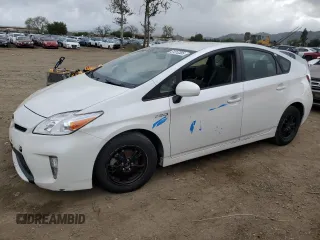 2015 Toyota Prius Four with VIN JTDKN3DU0F0479926, listed as a Copart auction lot 51010385 with 277,502 mi miles and Salvage title. Bid and sale history available at DreamBid. Image 1.