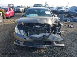 2013 Mercedes-Benz E-Class E 350 Luxury with VIN WDDHF8JB5DA761838, listed as a IAAI auction lot 41378582 with 1 mi miles. Bid and sale history available at carsss.com. Image 11.
