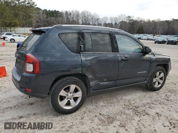 2015 Jeep Compass Sport with VIN 1C4NJCBB6FD111060, listed as a Copart auction lot 87246544 with 187,302 mi miles and Salvage Title. Bid and sale history available at carsss.com. Image 3.