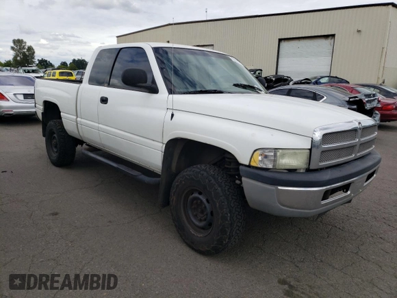 2002 Dodge 2500 with VIN 3B7KF23Z52M259578, listed as a Copart auction lot 62566215 with 142,666 mi miles and Clean title. Bid and sale history available at DreamBid. Image 4.