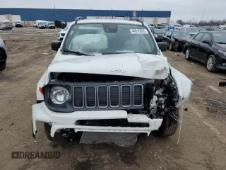 2022 Jeep Renegade Latitude with VIN ZACNJDB10NPN90182, listed as a Copart auction lot 44916335 with 25,664 mi miles and Salvage title. Bid and sale history available at DreamBid. Image 5.