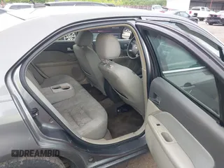 2012 Ford Fusion SE with VIN 3FAHP0HA1CR312687, listed as a IAAI auction lot 42342538 with 216,914 mi miles and . Bid and sale history available at DreamBid. Image 8.