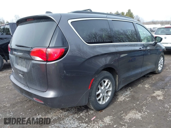 2020 Chrysler Voyager LXi z VIN 2C4RC1DG2LR266058, wystawiony jako IAAI lot #41767570 z przebiegiem 106 602 mil mil oraz . Historia ofert i sprzedaży dostępna na DreamBid. Obrazek 4.