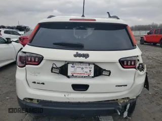2018 Jeep Compass Sport с VIN 3C4NJDAB4JT190979, выставлен на аукционе Copart как лот 37132794 с пробегом Не указан миль и Списание • Salvage title. История ставок и продаж доступна на DreamBid. Изображение 6.