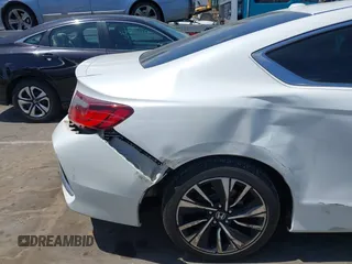 2017 Honda Accord EX-L z VIN 1HGCT2B86HA003754, wystawiony jako IAAI lot #42179062 z przebiegiem 33 689 mil mil oraz . Historia ofert i sprzedaży dostępna na DreamBid. Obrazek 19.