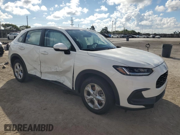 2024 Honda HR-V LX with VIN 3CZRZ1H34RM727051, listed as a Copart auction lot 44580075 with 15,573 mi miles and Salvage Title. Bid and sale history available at DreamBid. Image 4.