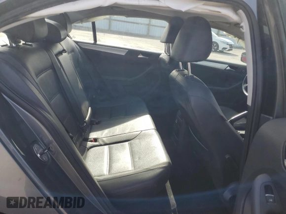 2013 Volkswagen Jetta Sedan SE with VIN 3VWDP7AJ7DM439967, listed as a Copart auction lot 49441195 with 113,352 mi miles and Salvage Title. Bid and sale history available at carsss.com. Image 10.